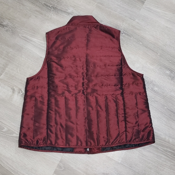 Relativity Lightweight Red Puffer Vest - Picture 2 of 2